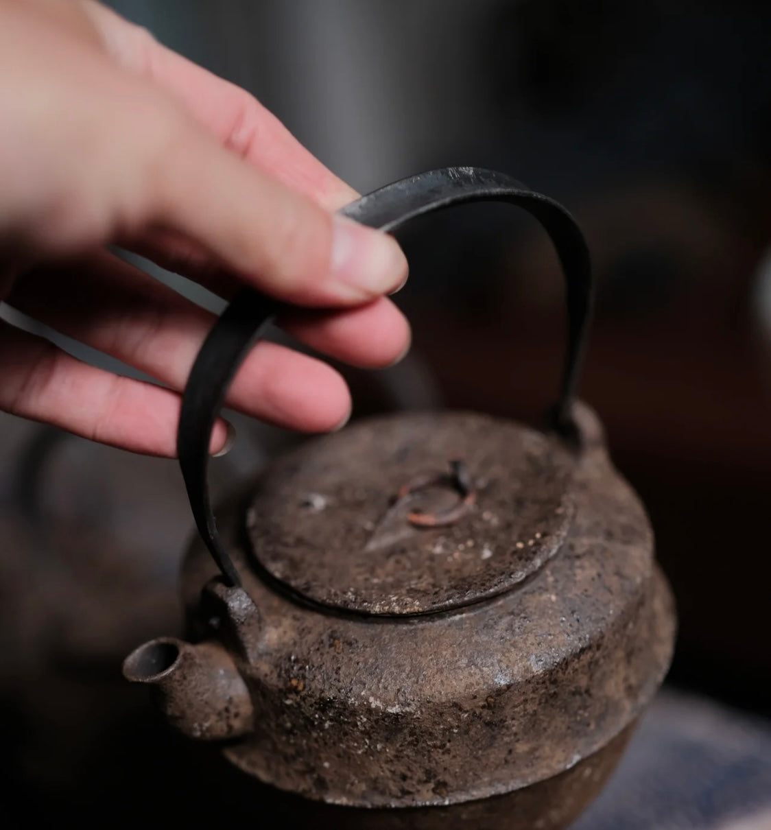 Rusted iron handle pot