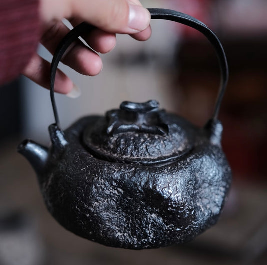 Wood-fired persimmon pot