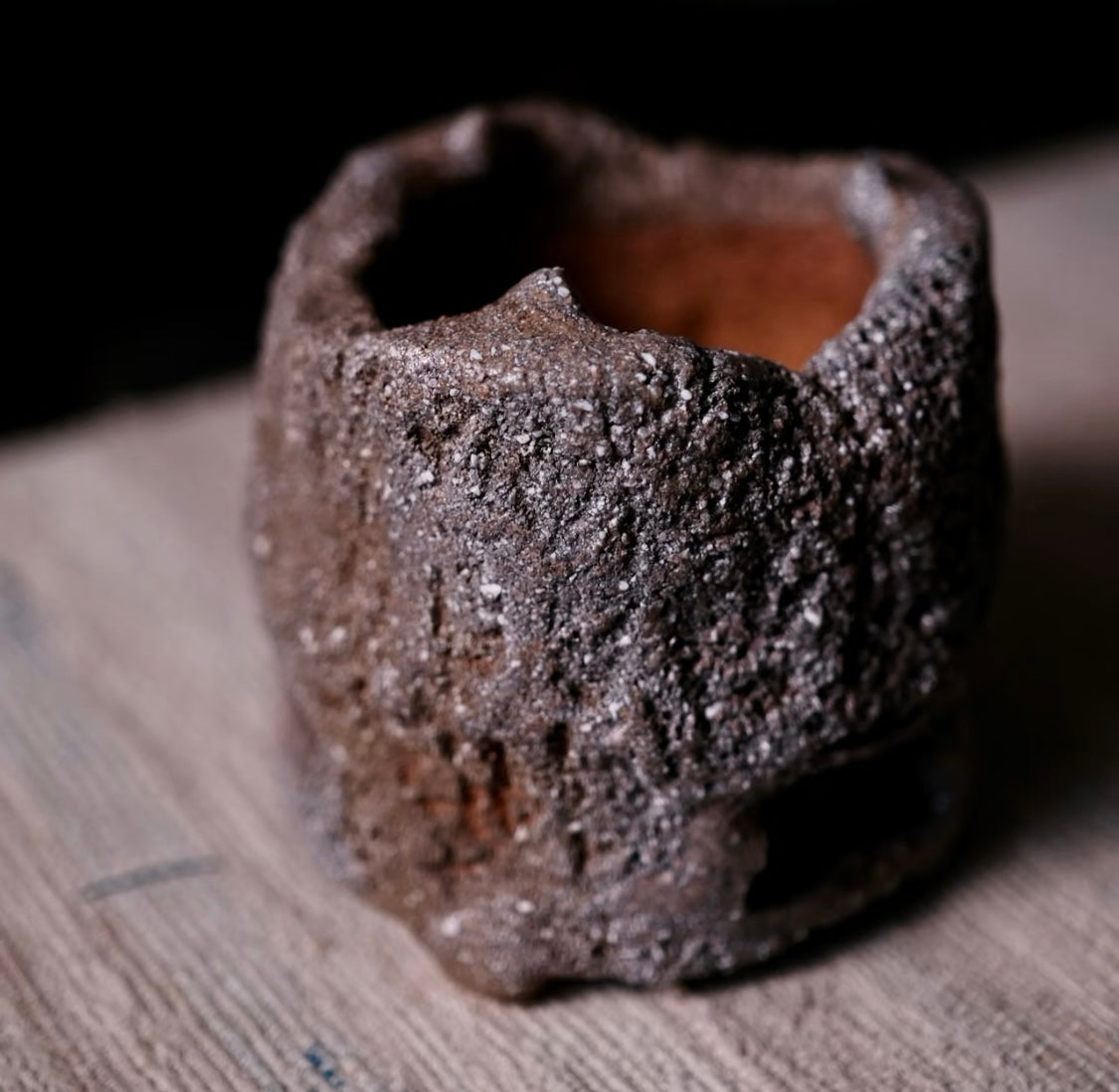 Wood-fired persimmon carbon stove